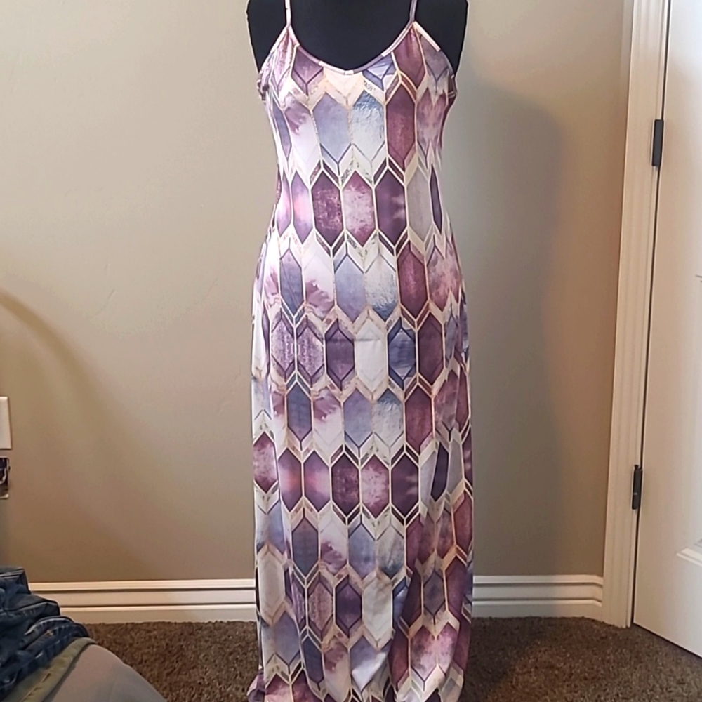 Sleeveless dress